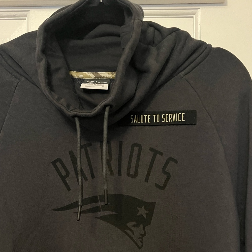NFL Patriots Pullover